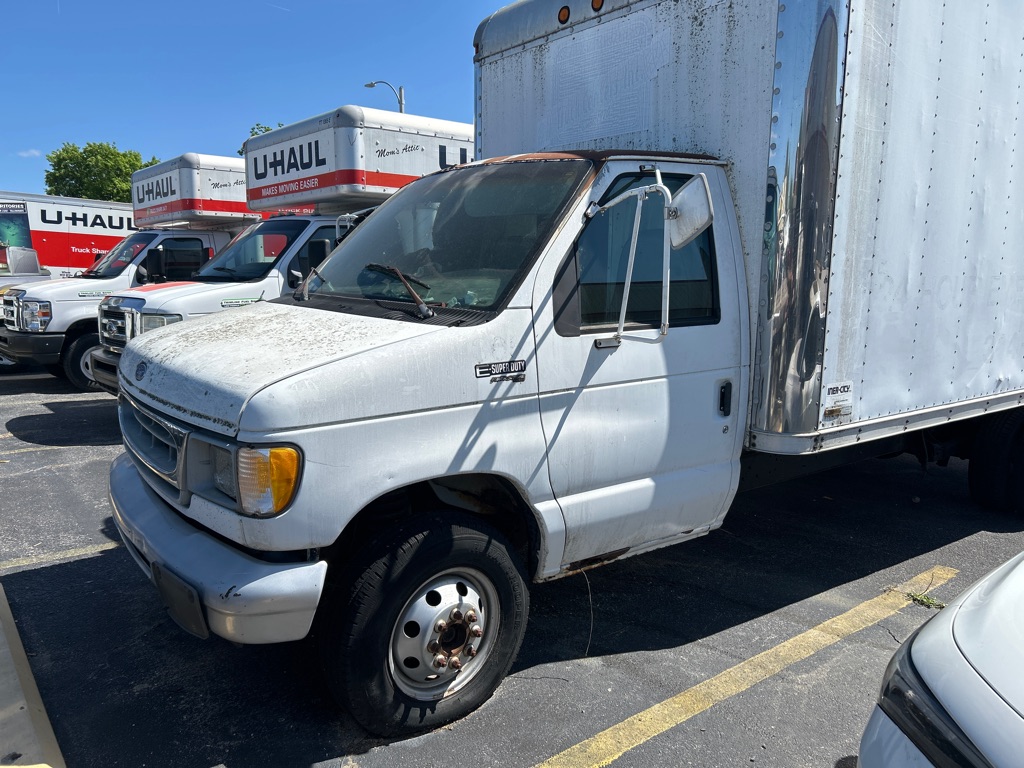 Used 1997 FORD ECONOLINE E450 SUPER DUTY CUTAWAY VAN RV at Zee's Auto Sales